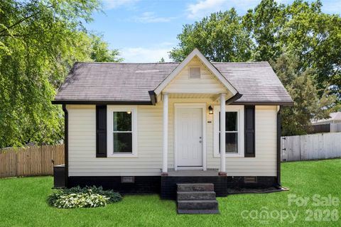 2504 Glenwood Street Kannapolis NC 28083