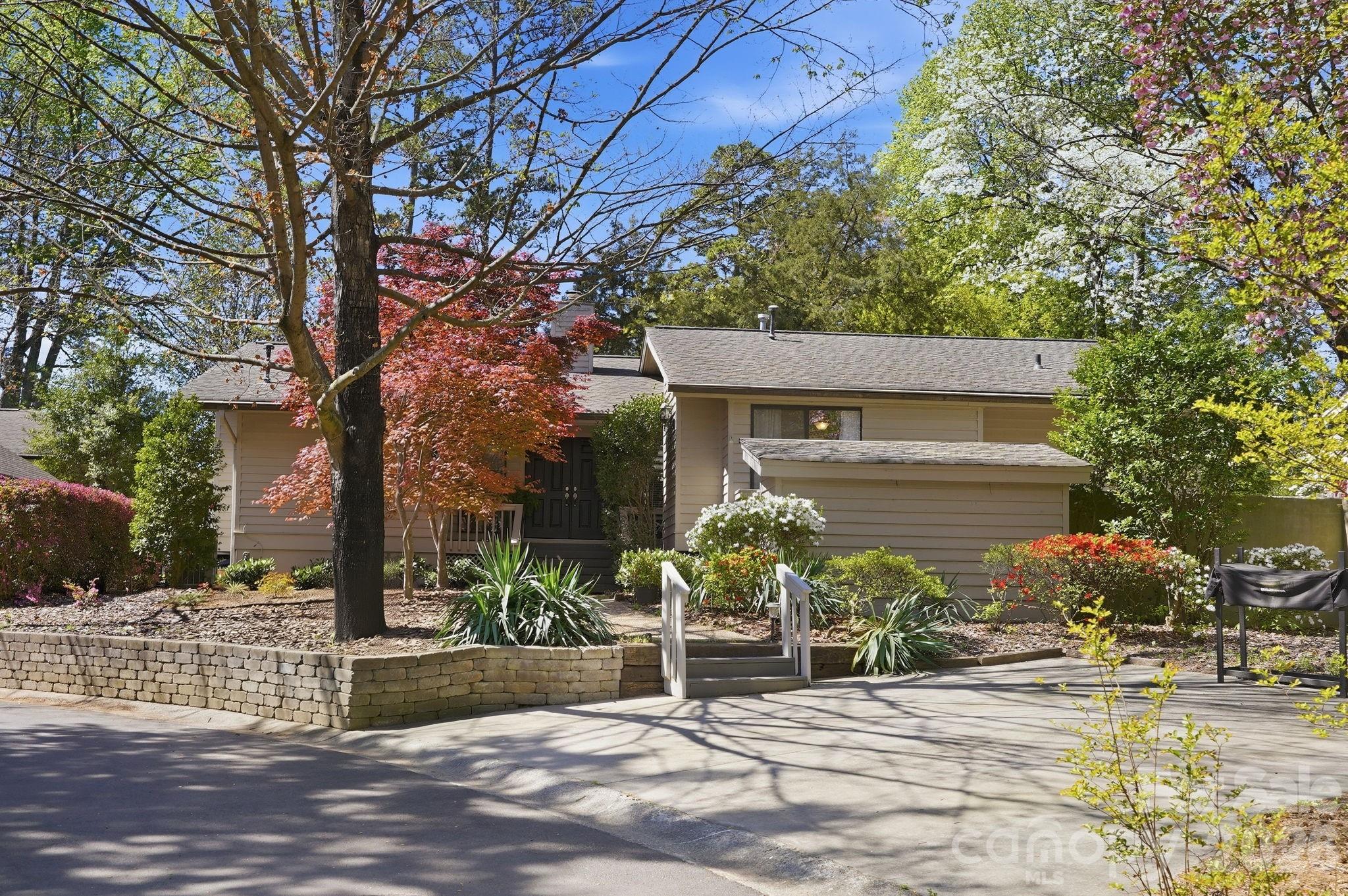 River Hills - Residential