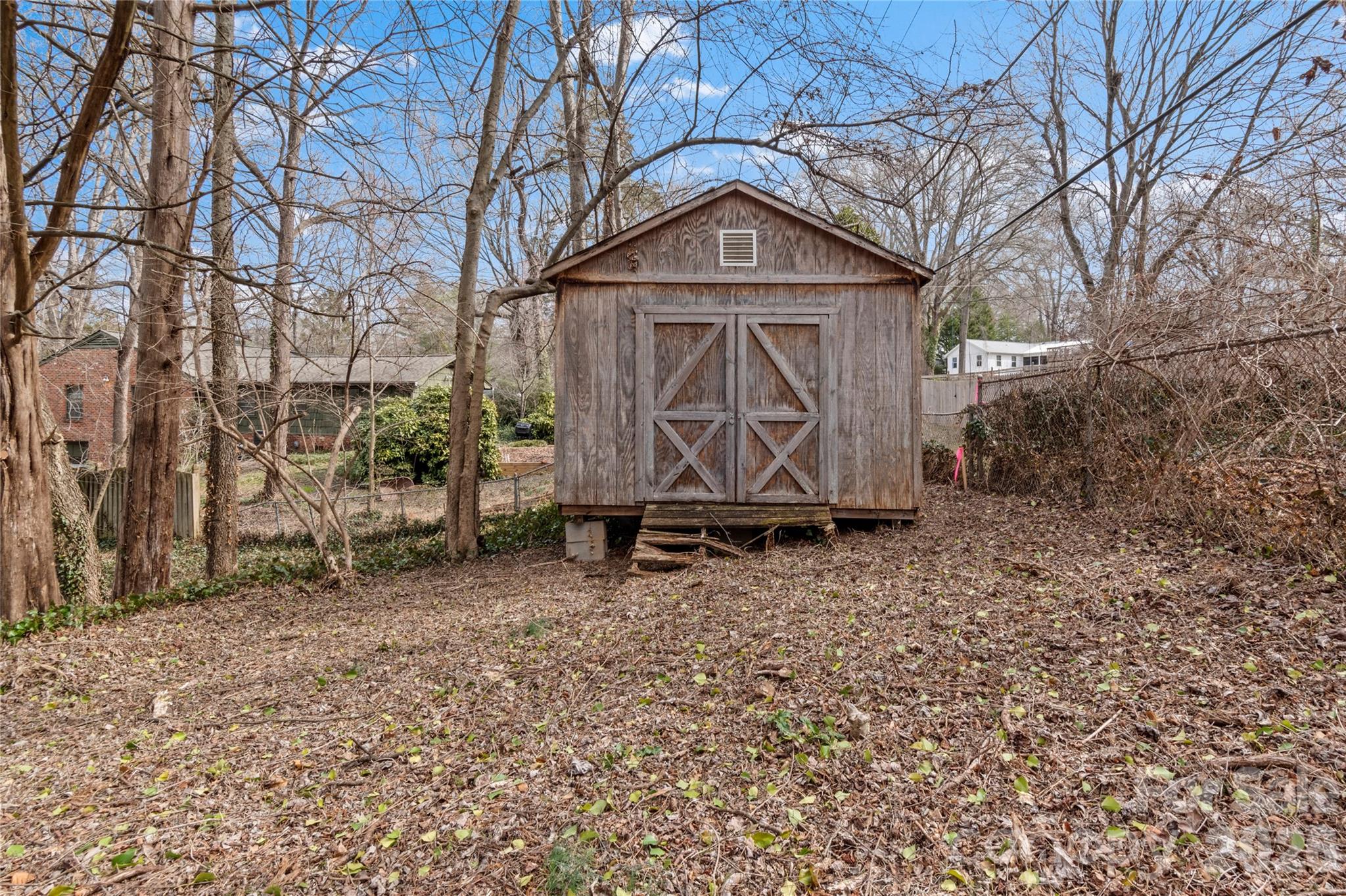 Shoreland Park - Residential