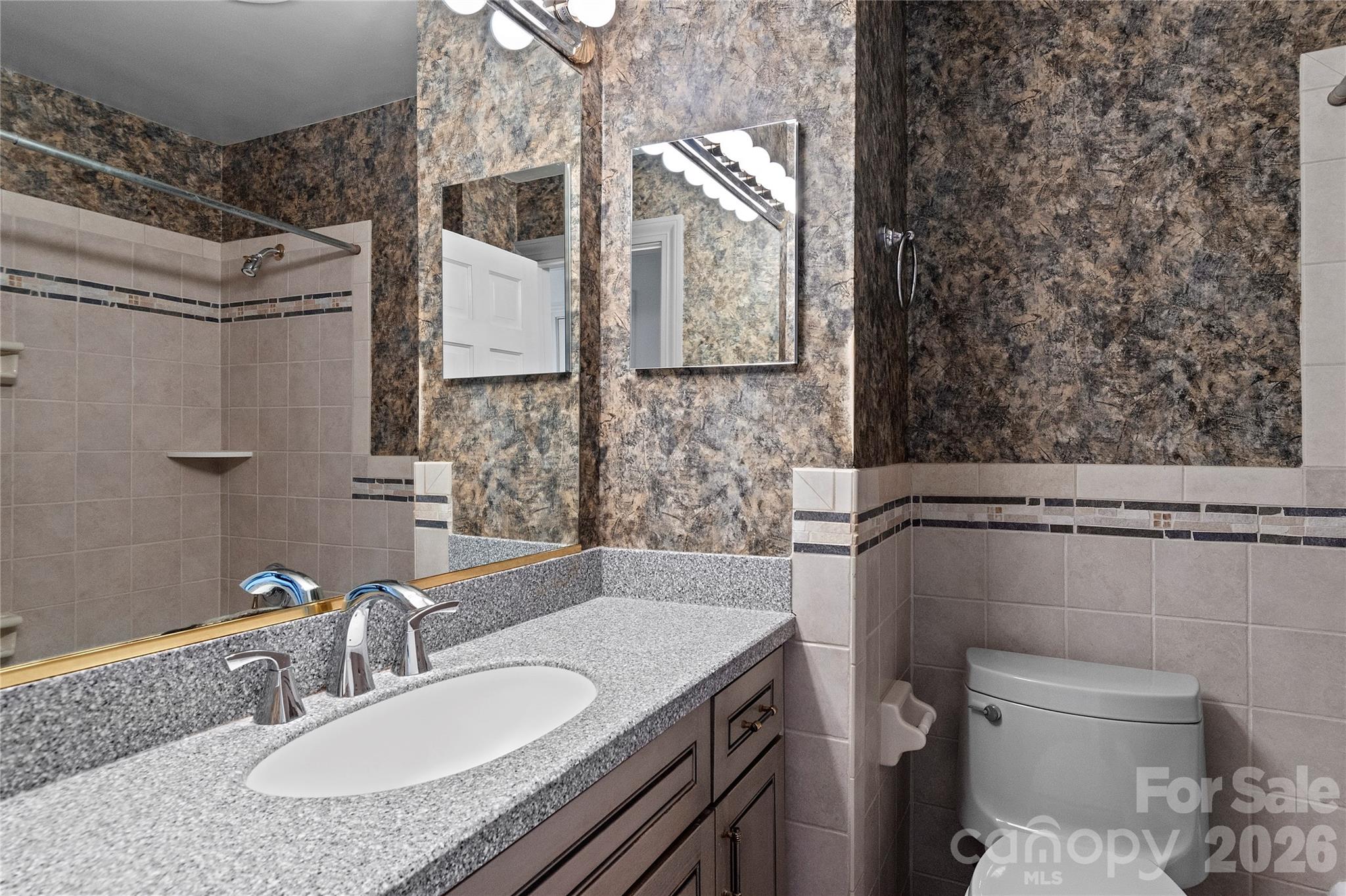 Shoreland Park - Residential