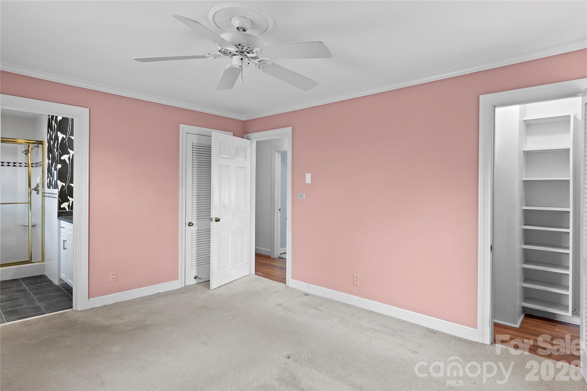 Shoreland Park - Residential