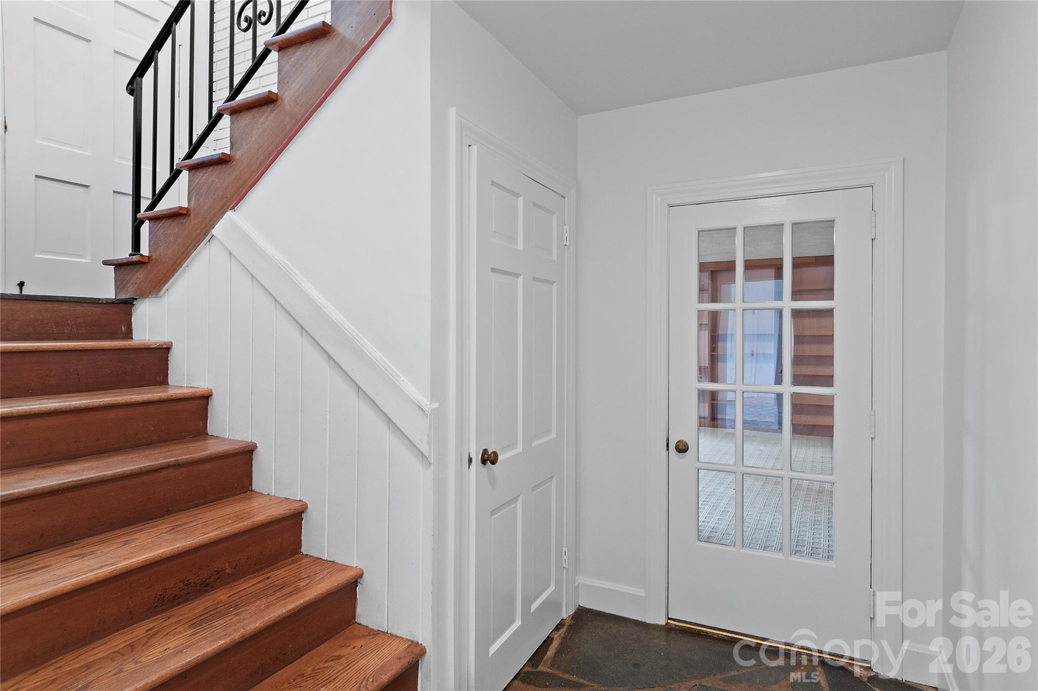 Shoreland Park - Residential