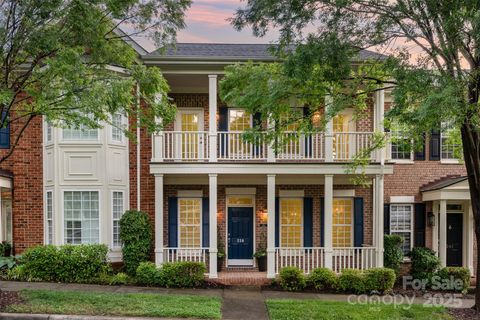 239 N Faulkner Way Davidson NC 28036