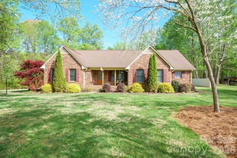209 Frontier Circle China Grove NC 28023