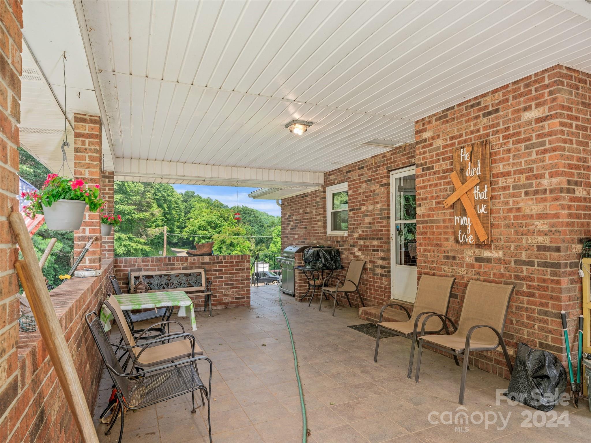 1623 Ammons Branch Road