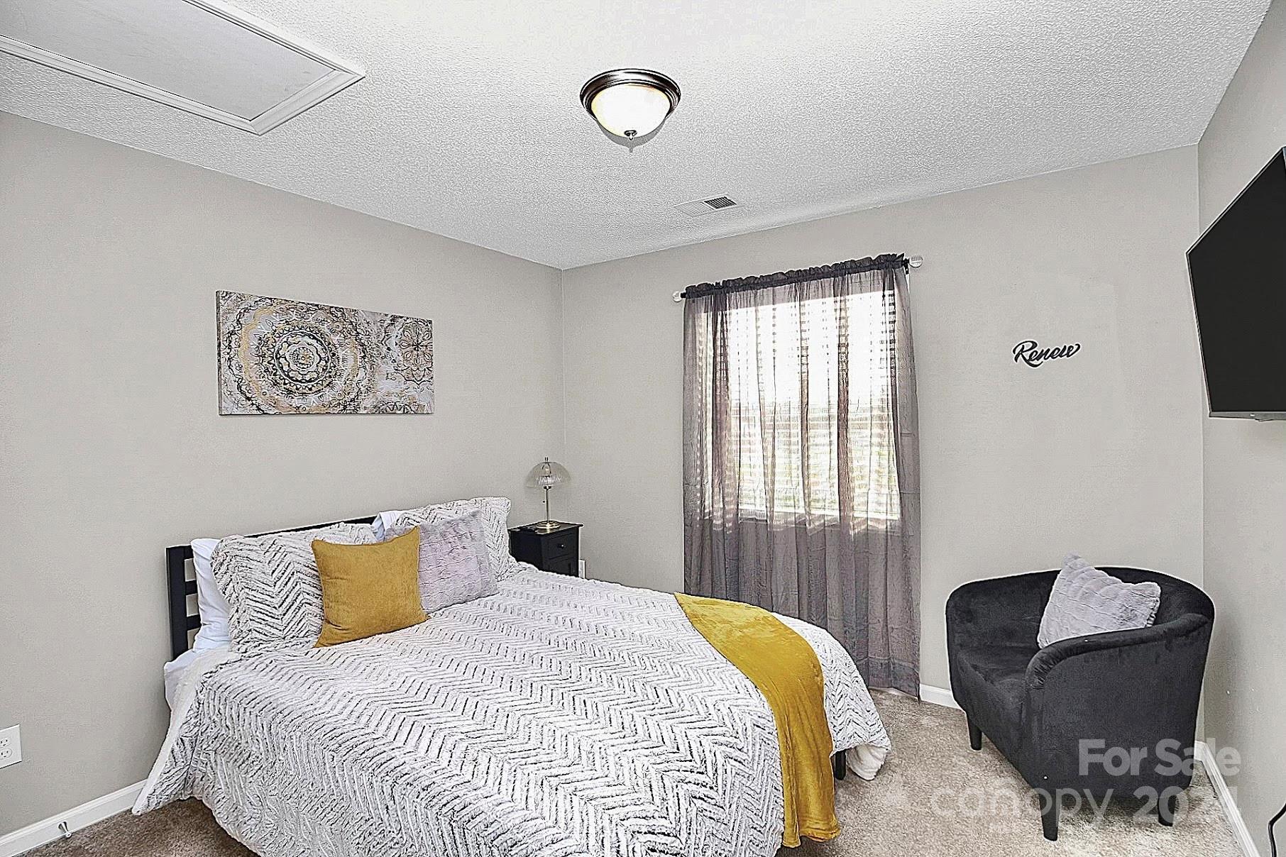 Mallard Creek Estates - Residential