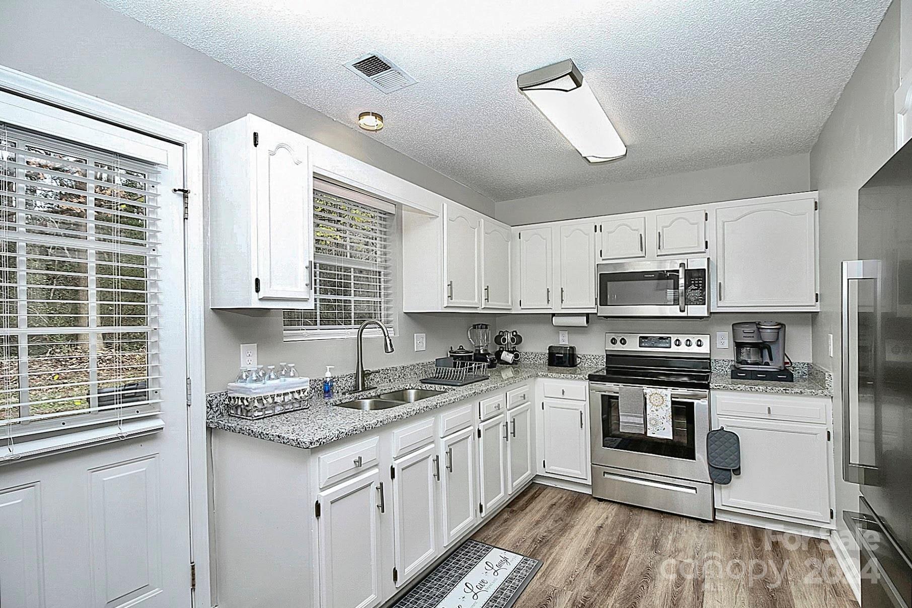 Mallard Creek Estates - Residential