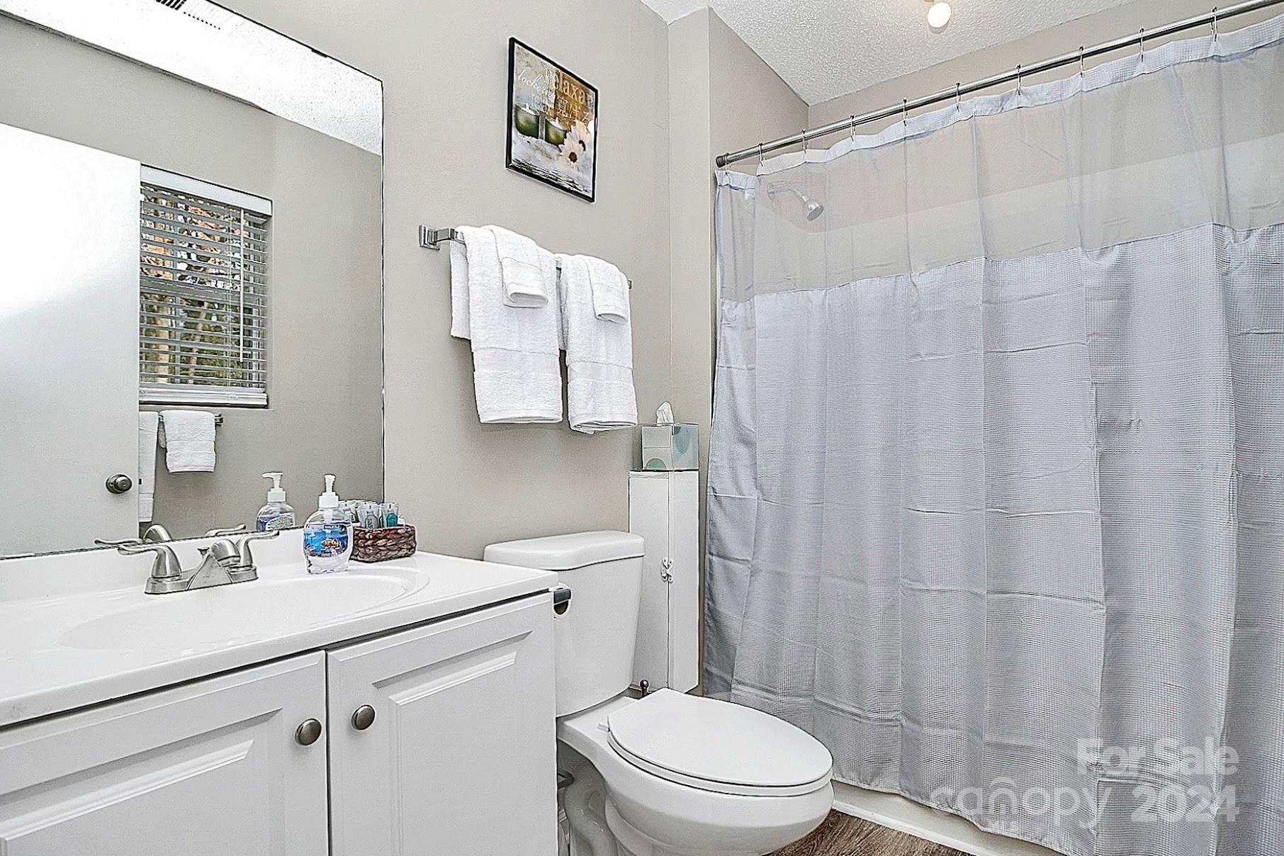 Mallard Creek Estates - Residential