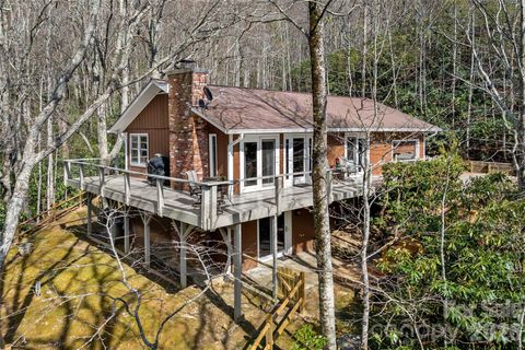 30 Red Oak Forest Road Fairview NC 28730