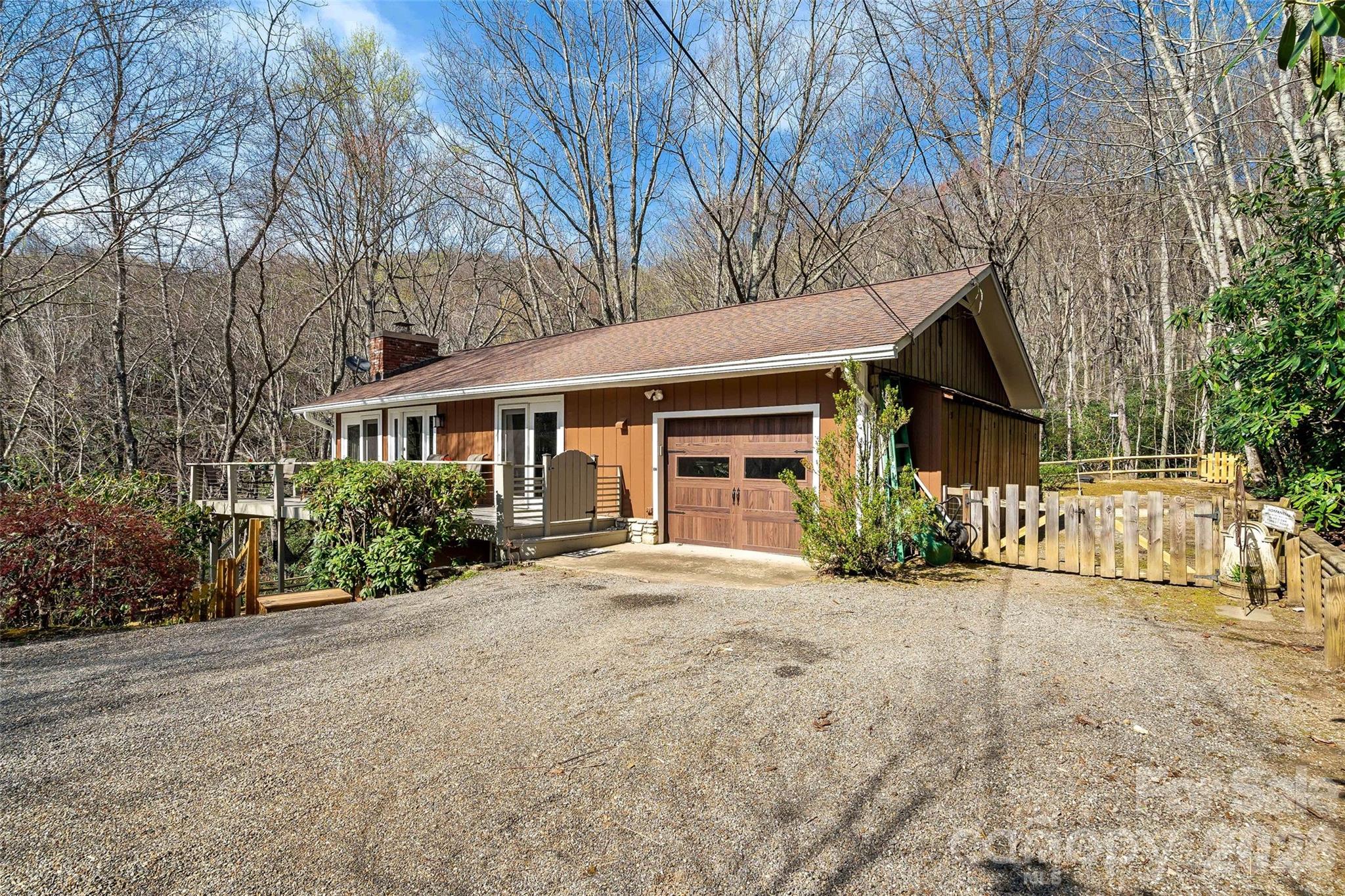 30 Red Oak Forest Road