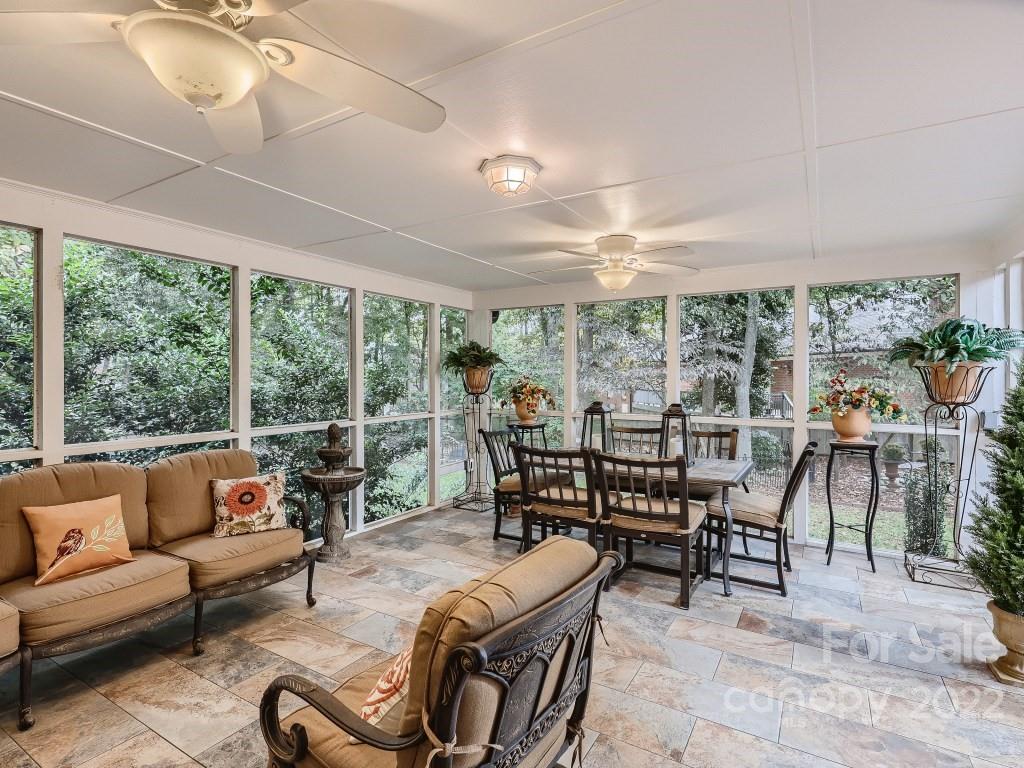 Carriage Downs - Residential