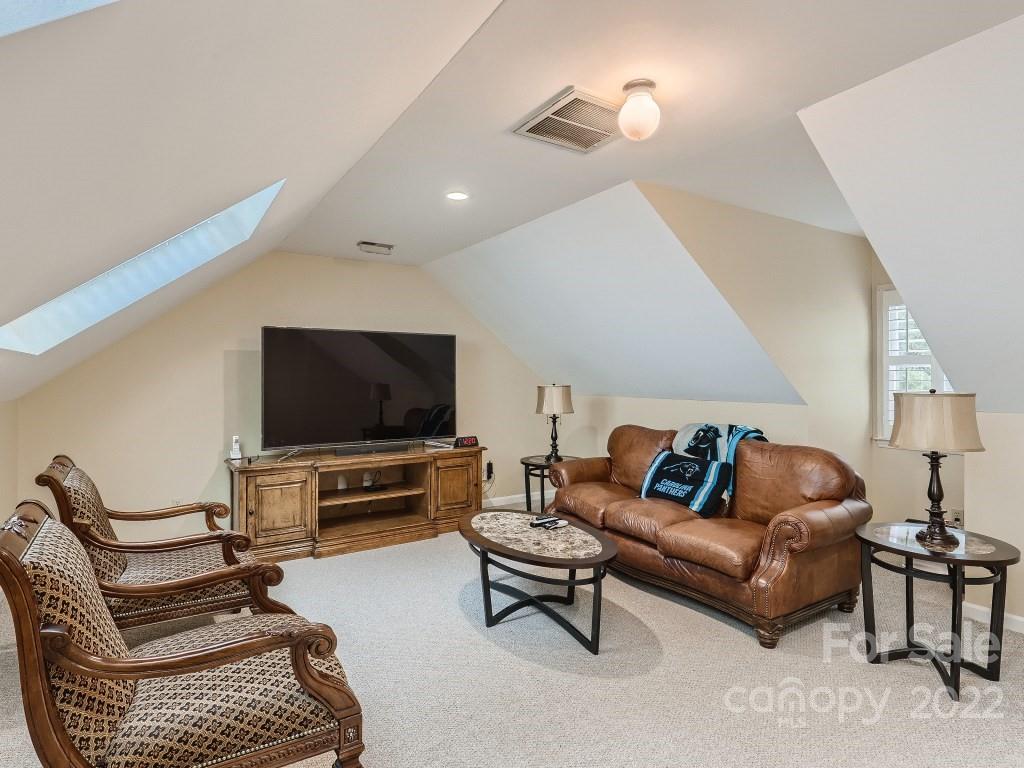 Carriage Downs - Residential