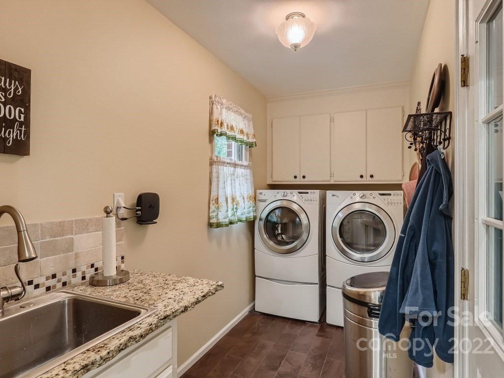 Carriage Downs - Residential