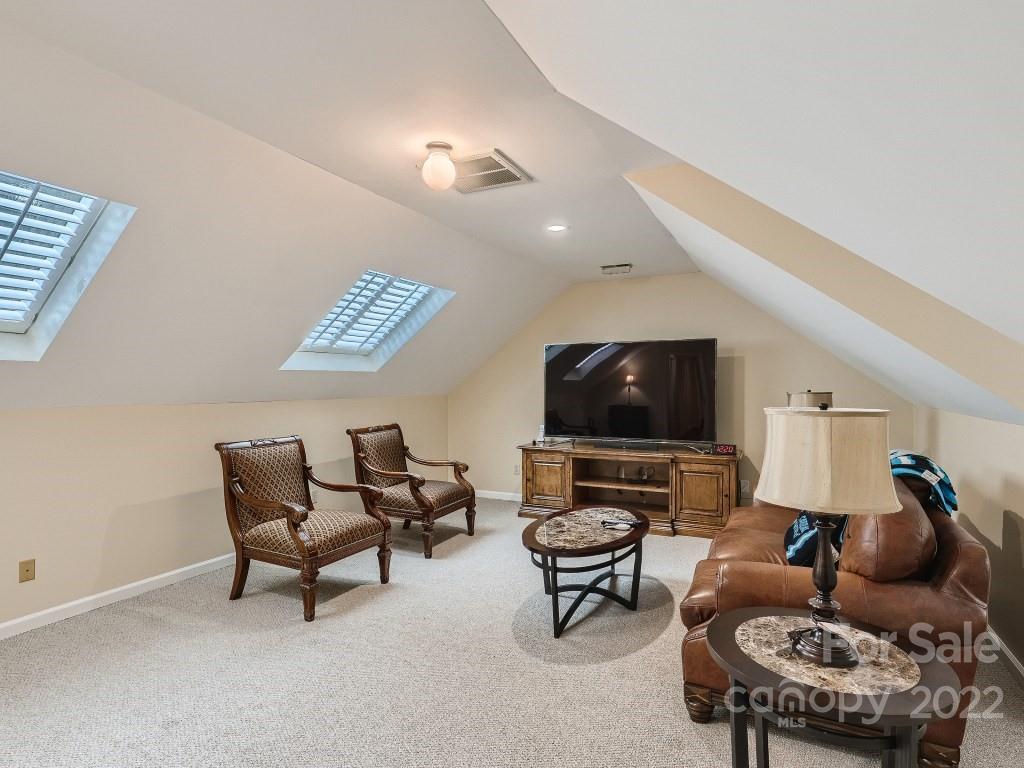 Carriage Downs - Residential