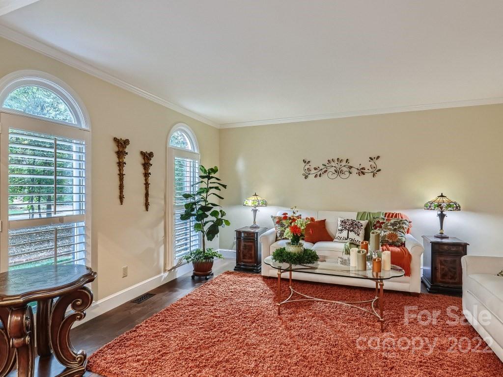 Carriage Downs - Residential