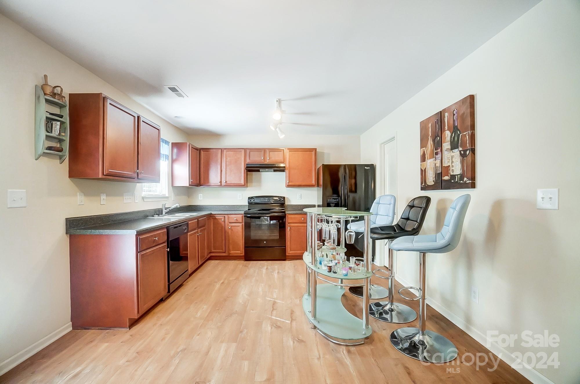 Hammond Lake - Residential