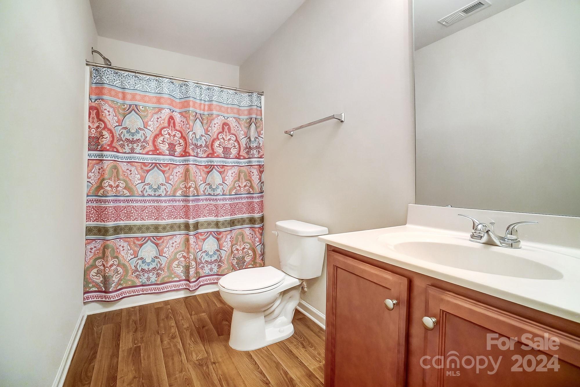 Hammond Lake - Residential