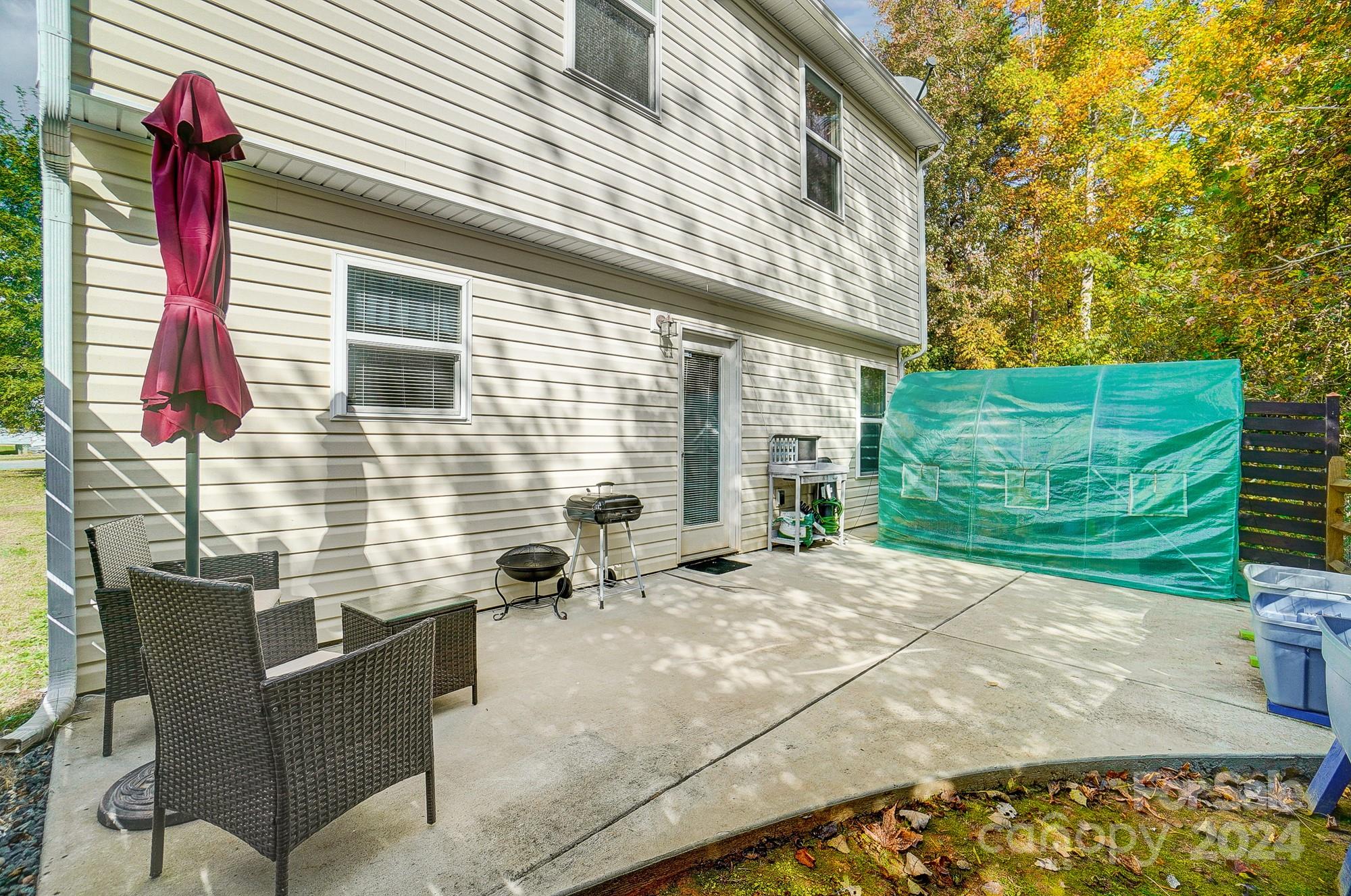 Hammond Lake - Residential