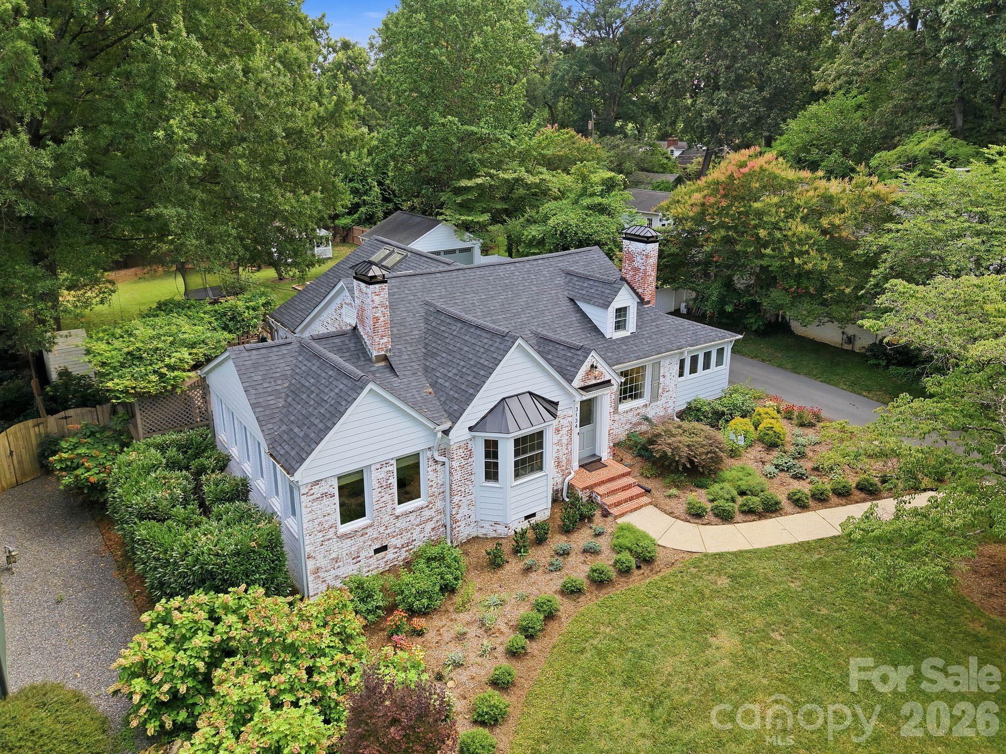3134 Country Club Drive