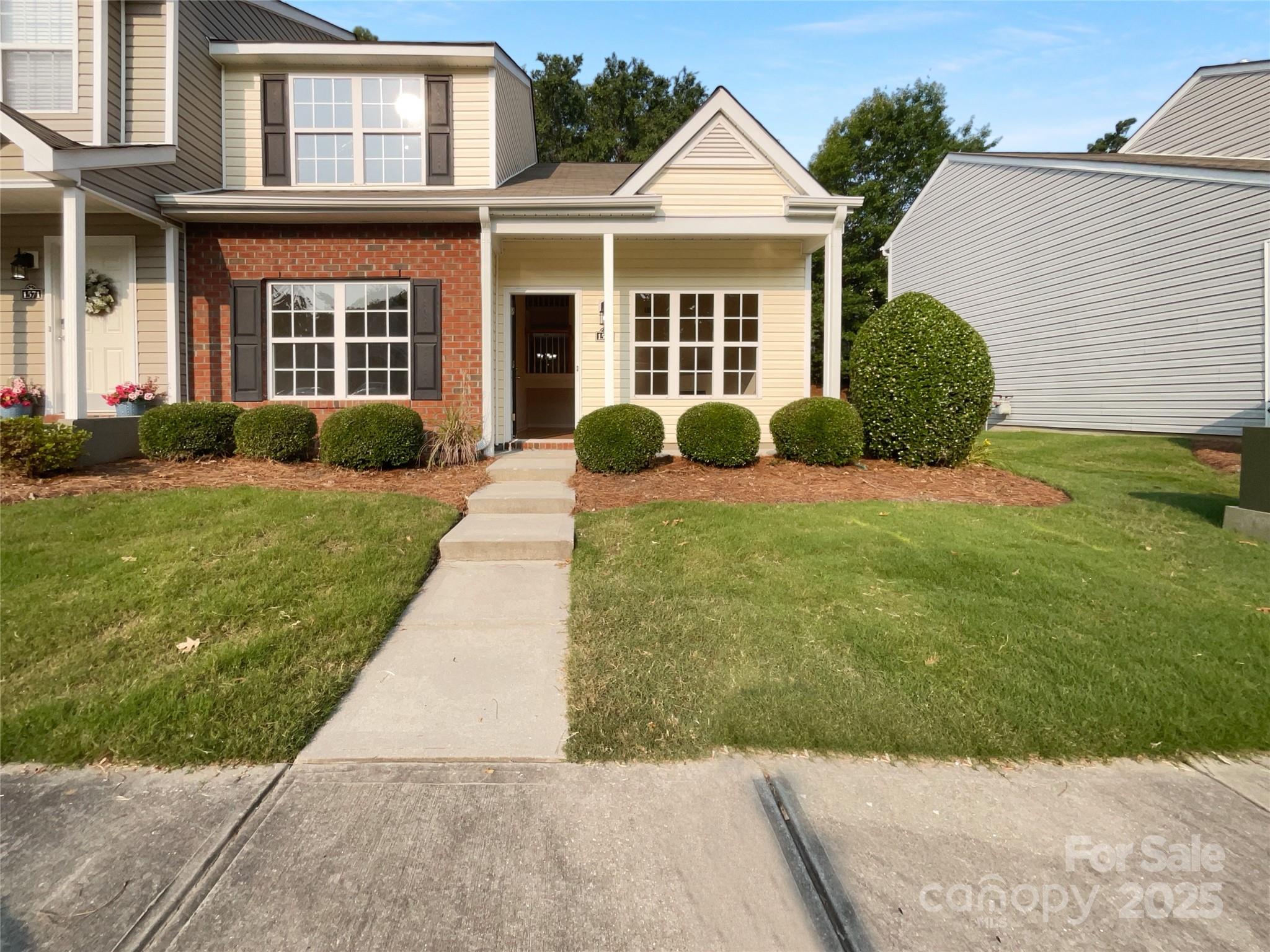 Lexington Commons - Residential