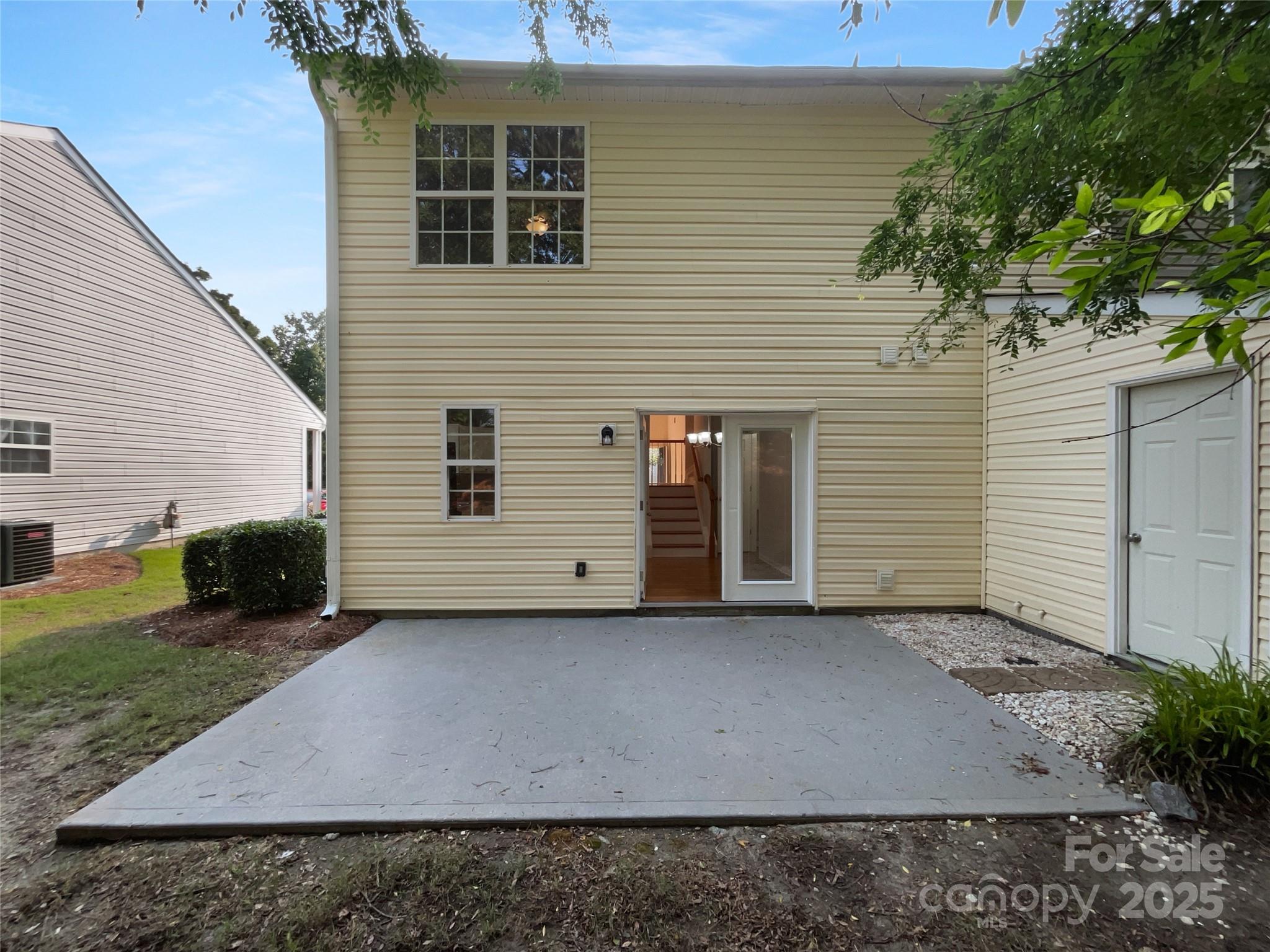 Lexington Commons - Residential