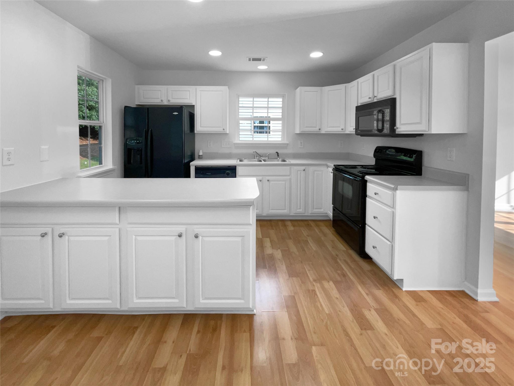 Lexington Commons - Residential