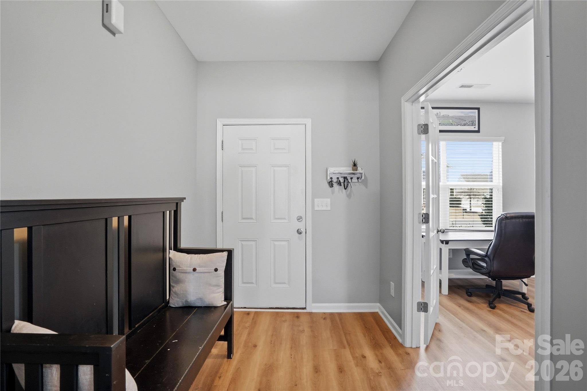 1013 Blue Stream Lane