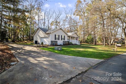 A home in Mills River