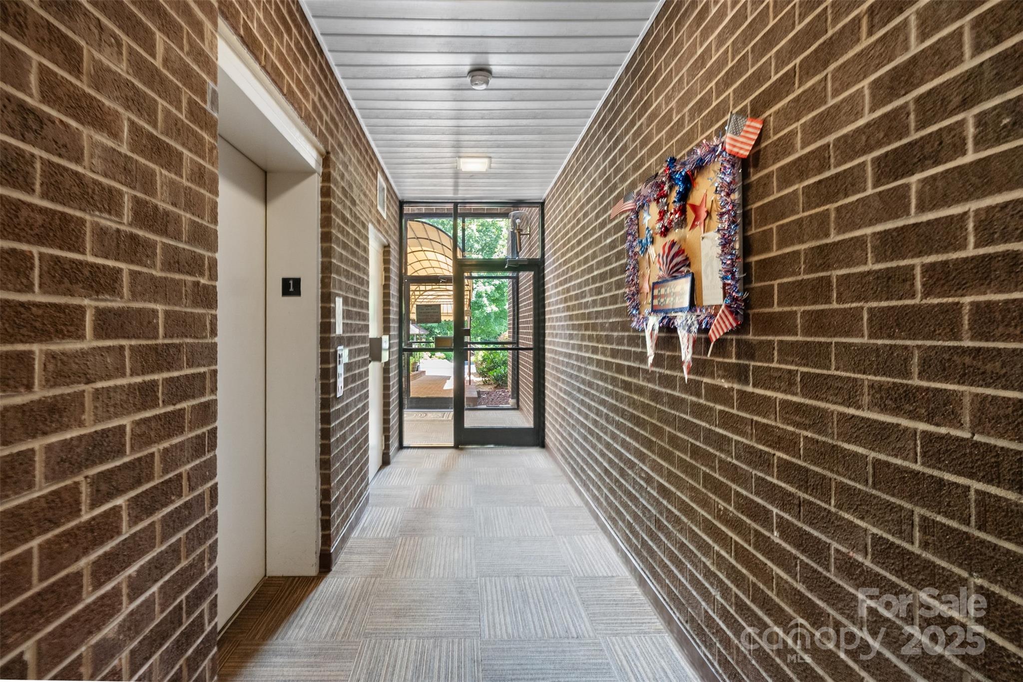 84 Lake Concord Road NE