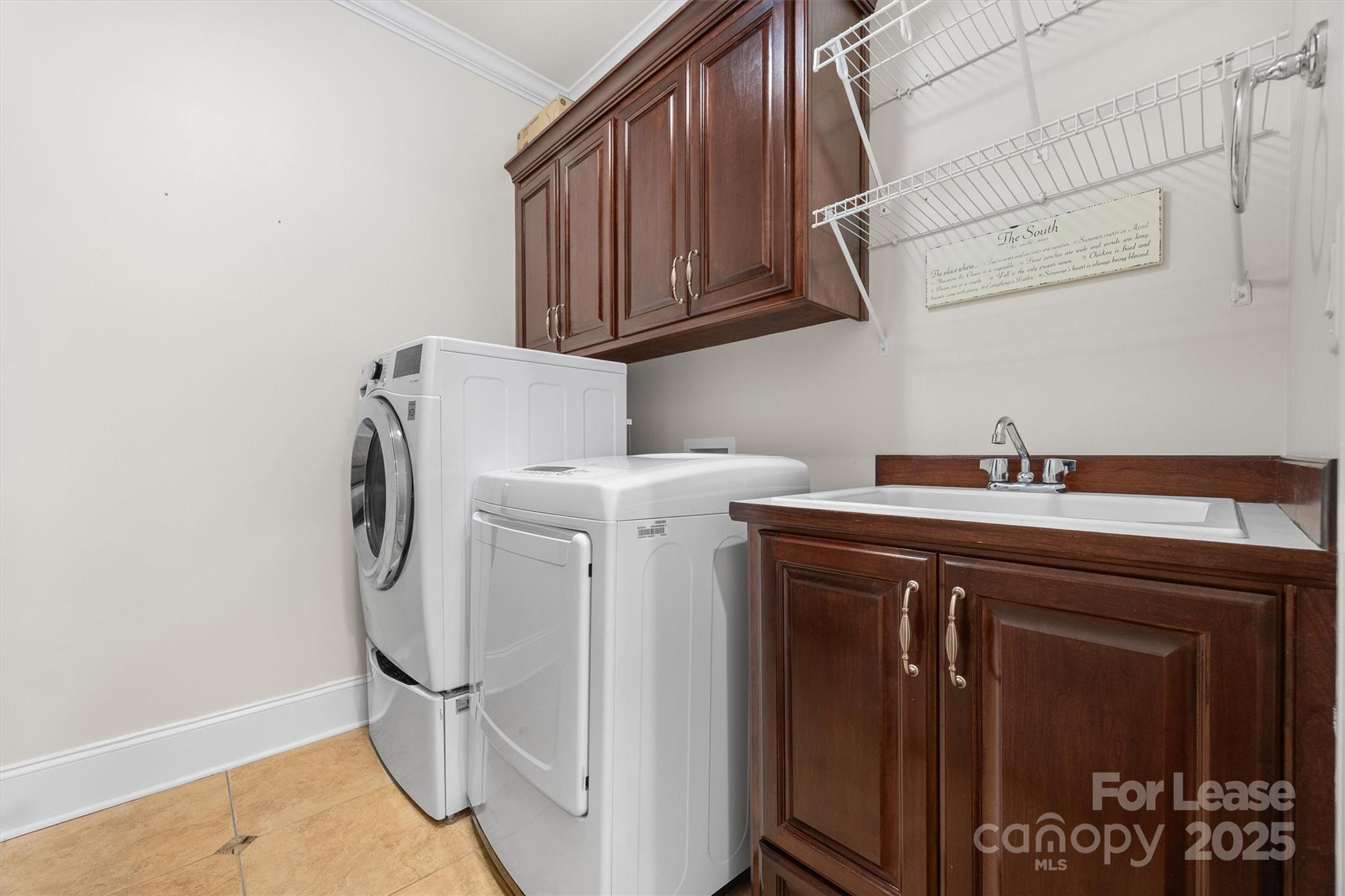 Carolina Coves - Residential Lease