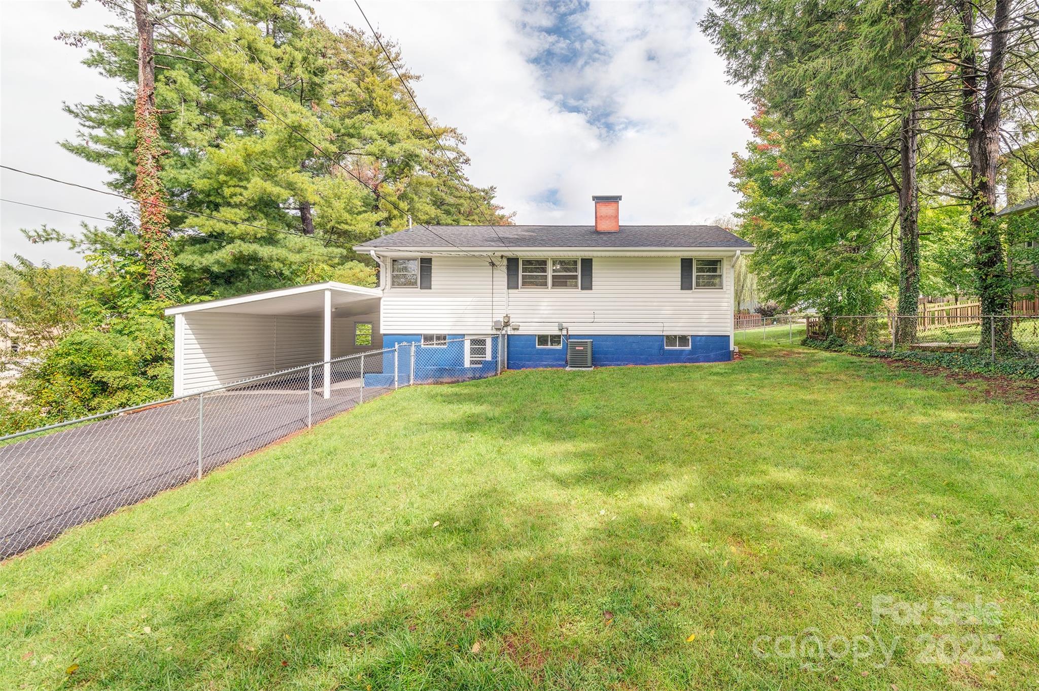 Ridgelawn - Residential