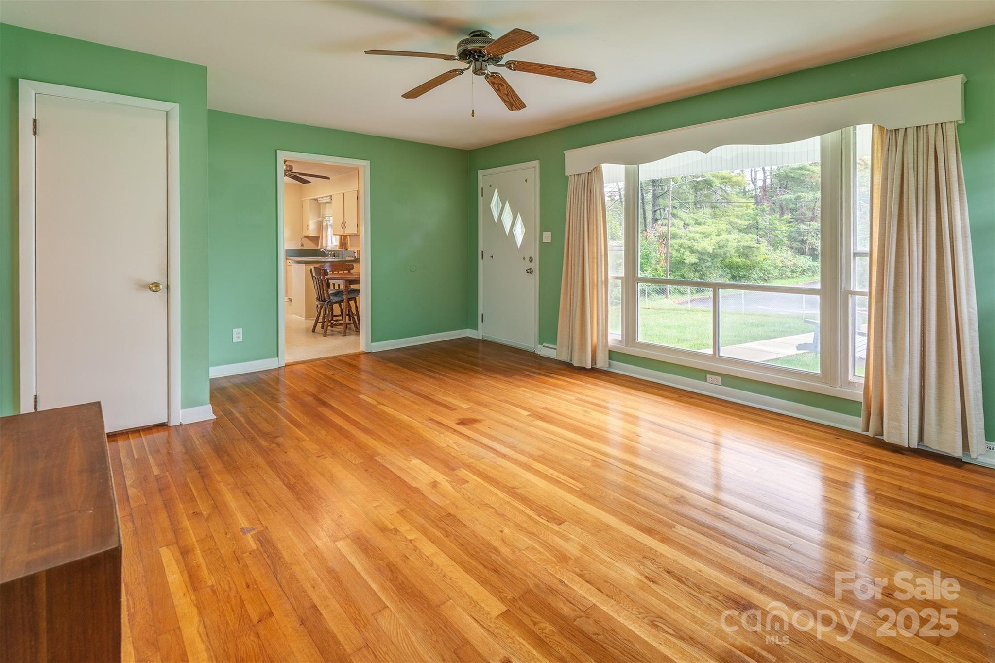 Ridgelawn - Residential