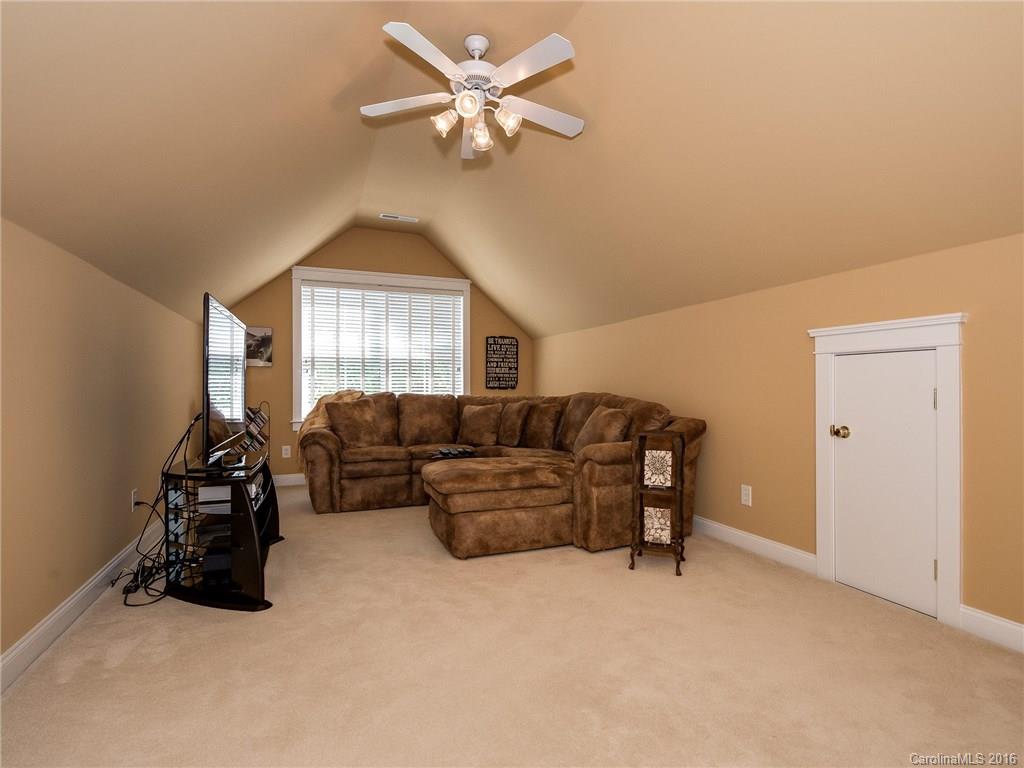 Birkdale Village - Residential