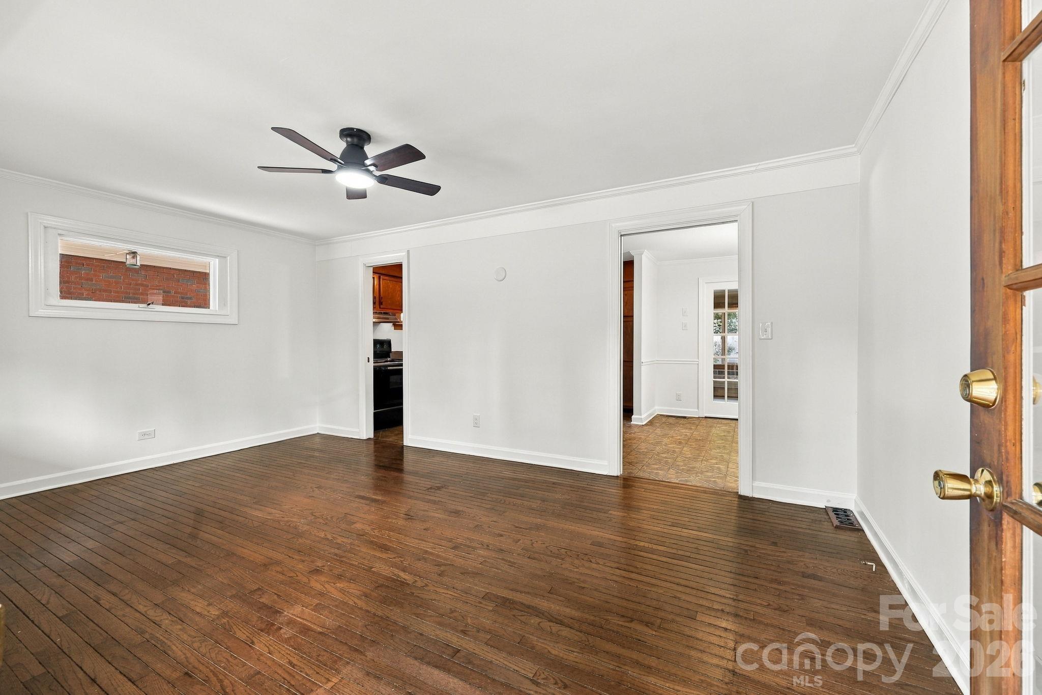 123 Hillside Avenue SW