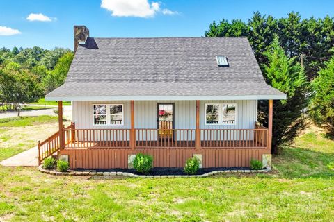 119 Yates Street Dallas NC 28034