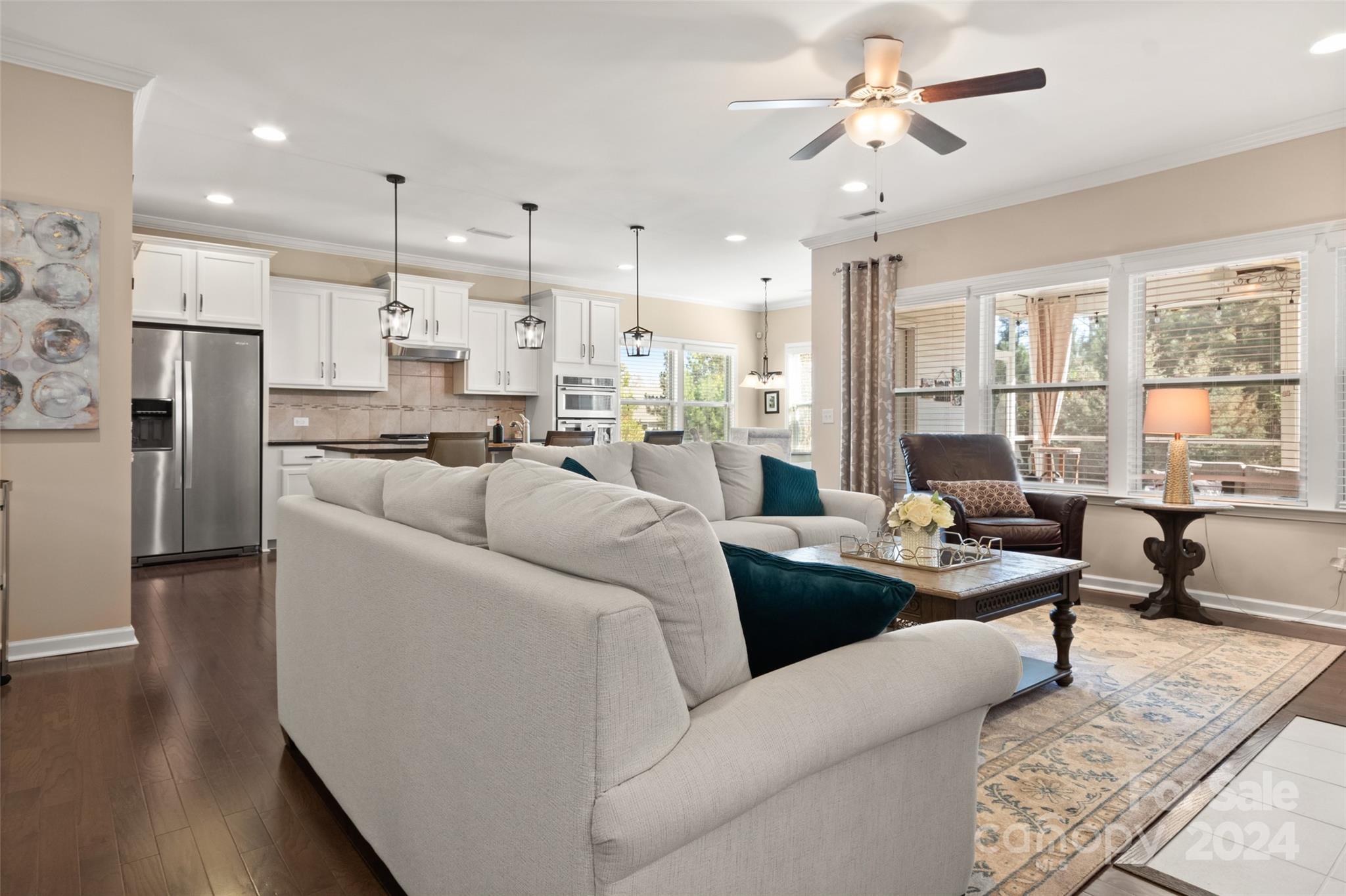 Lake Ridge - Residential