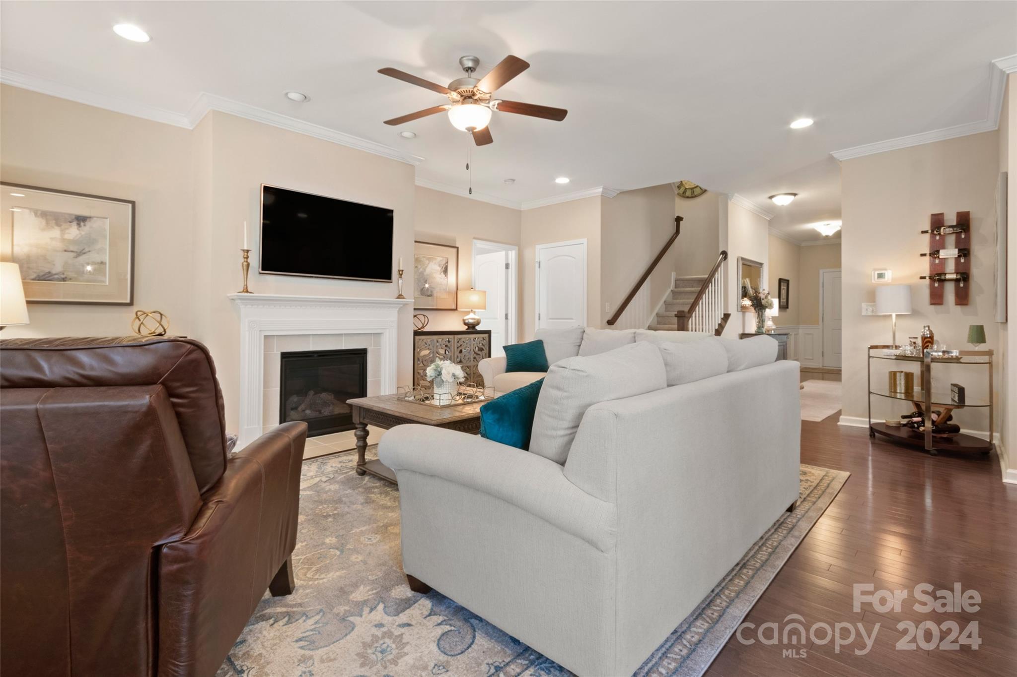 Lake Ridge - Residential