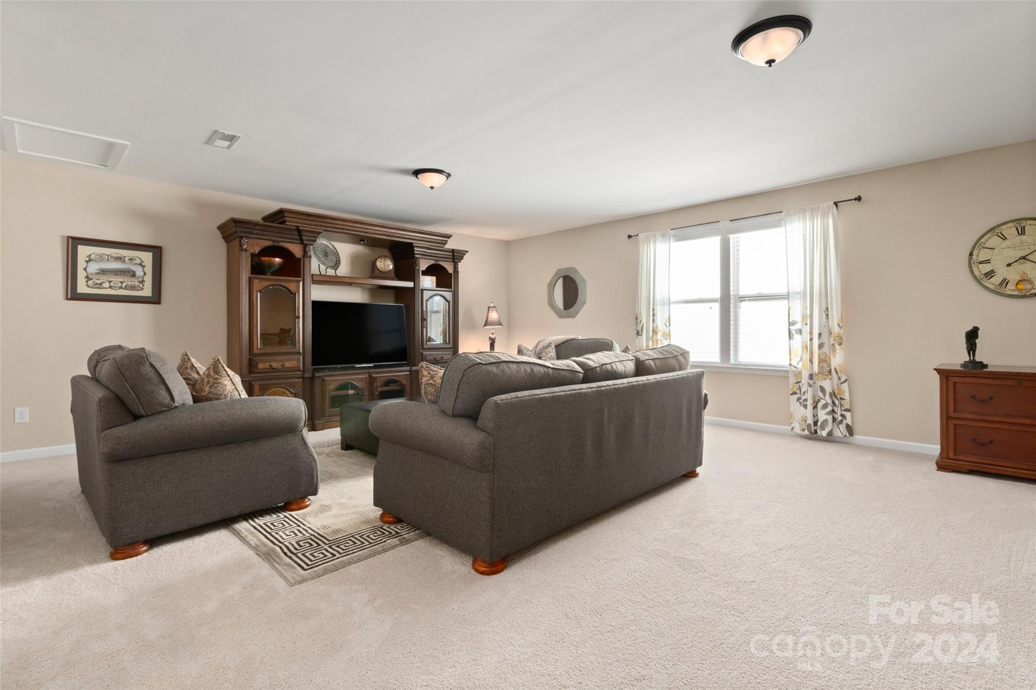 Lake Ridge - Residential