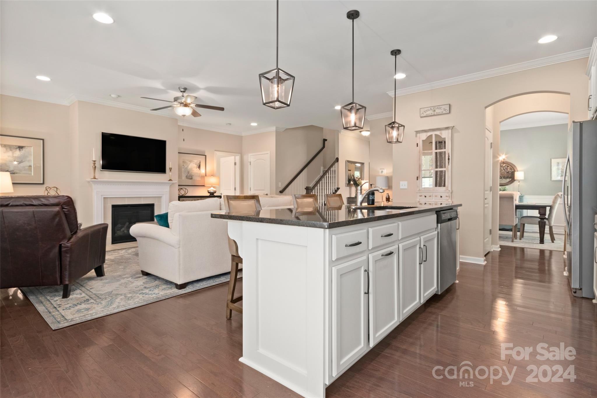 Lake Ridge - Residential