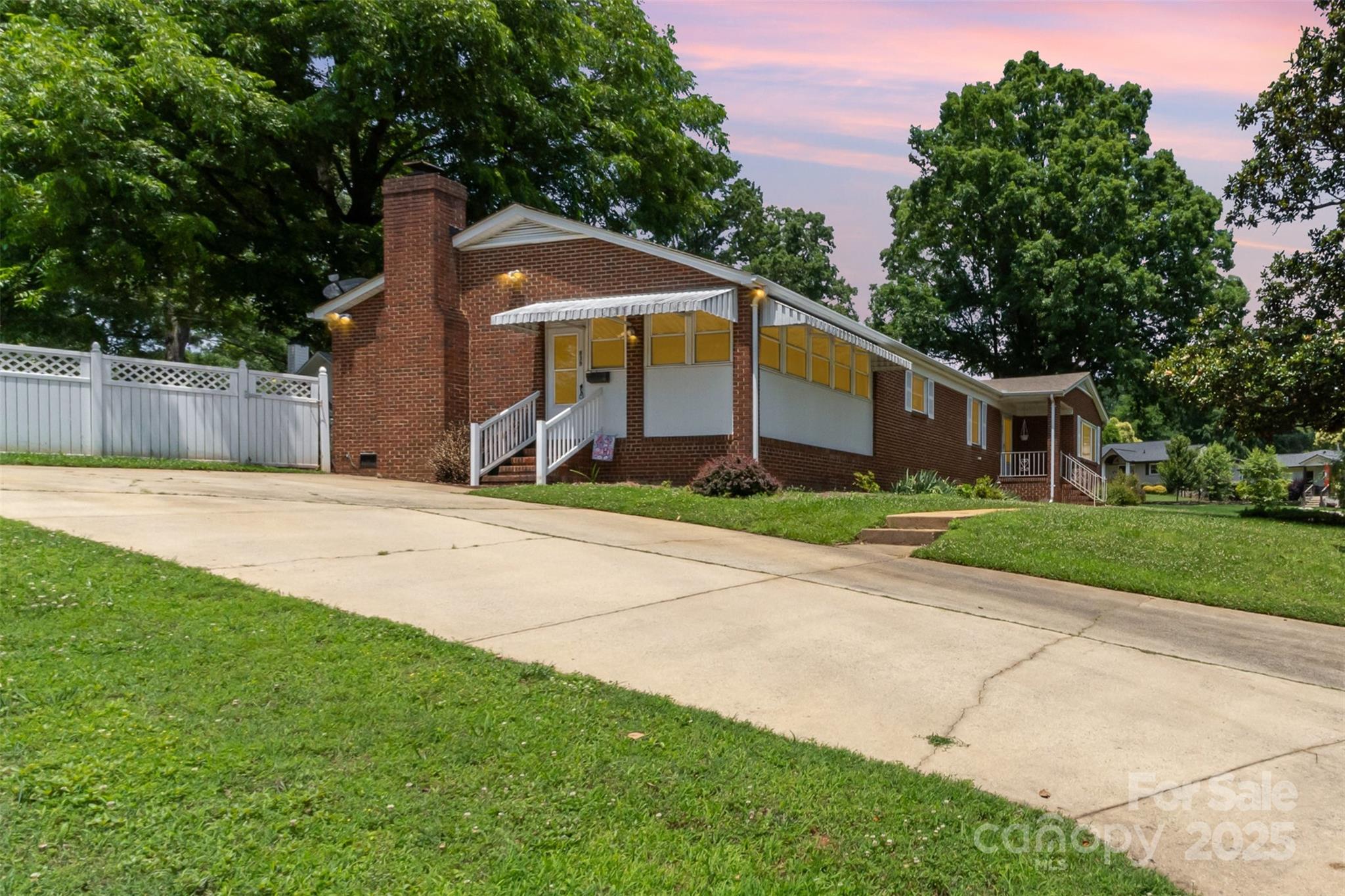 839 Montford Drive