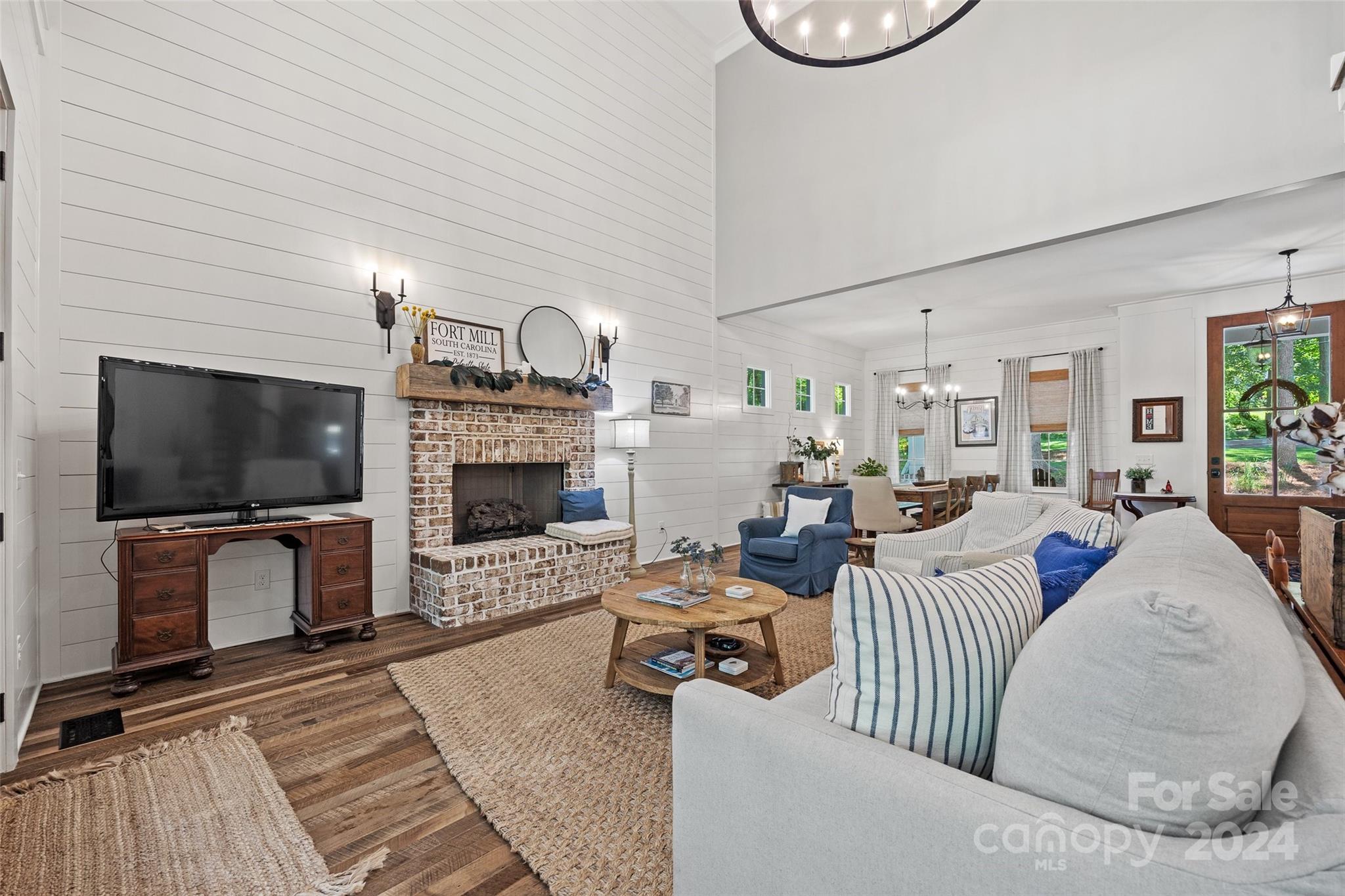 Fairway Drive - Residential