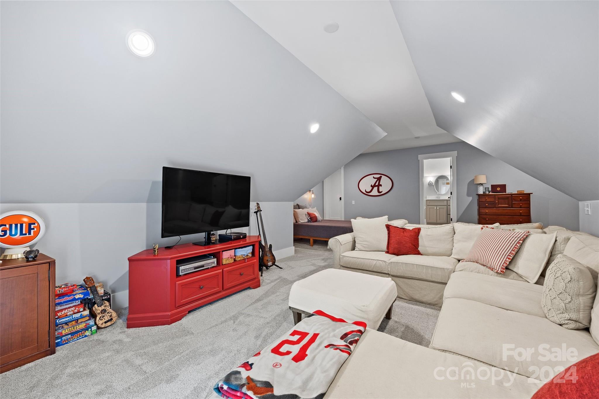 Fairway Drive - Residential