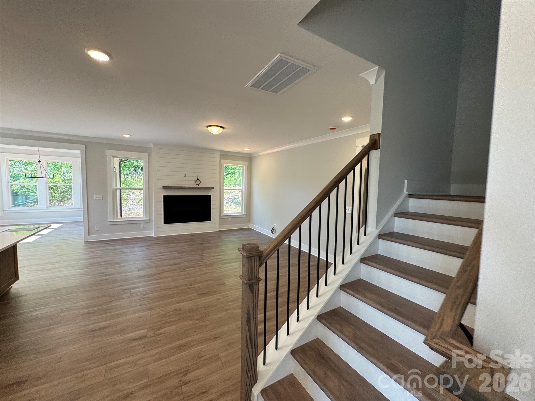 Robinson Oaks - Residential