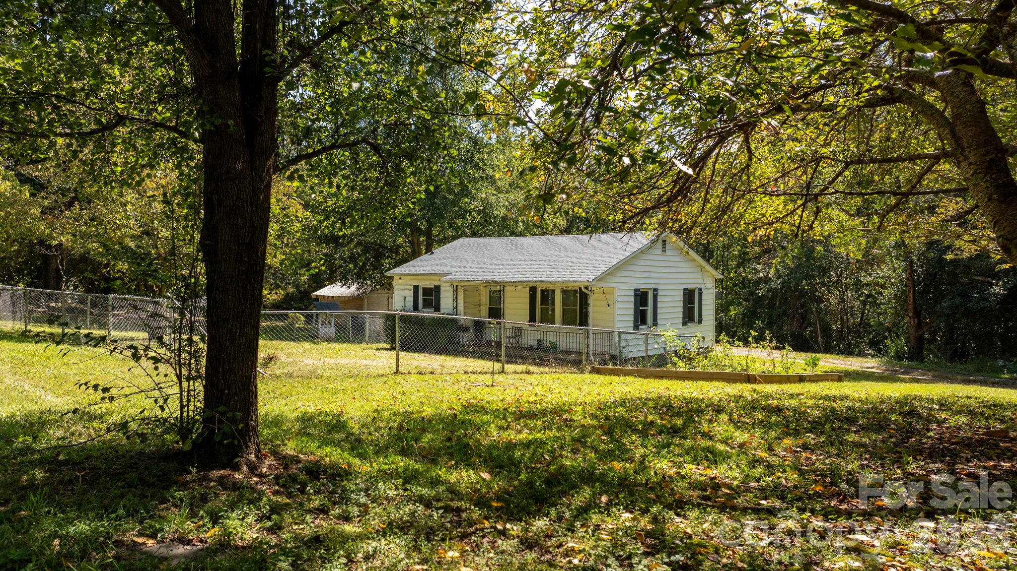 6048 Sugar Loaf Road