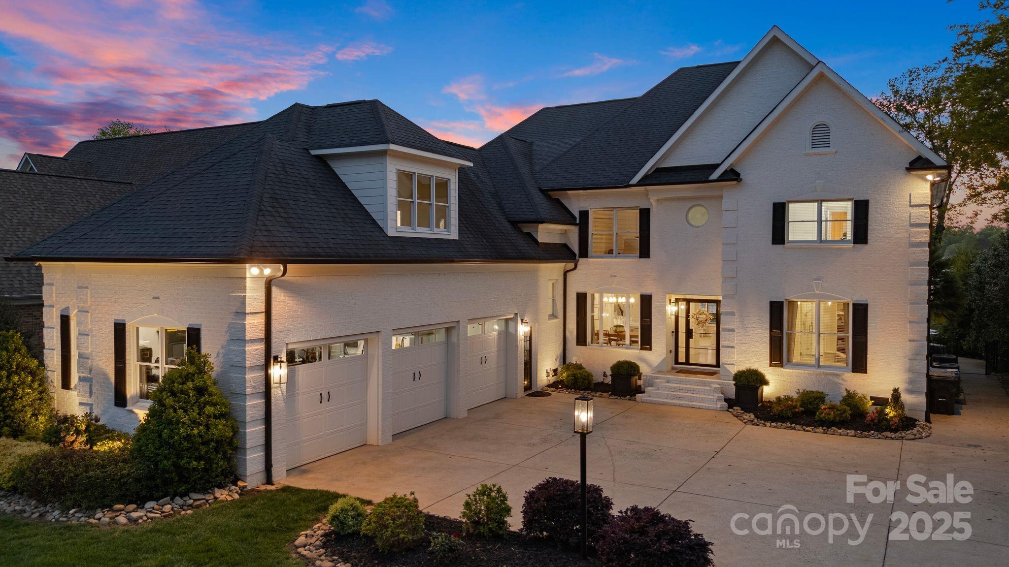 356 Yacht Road