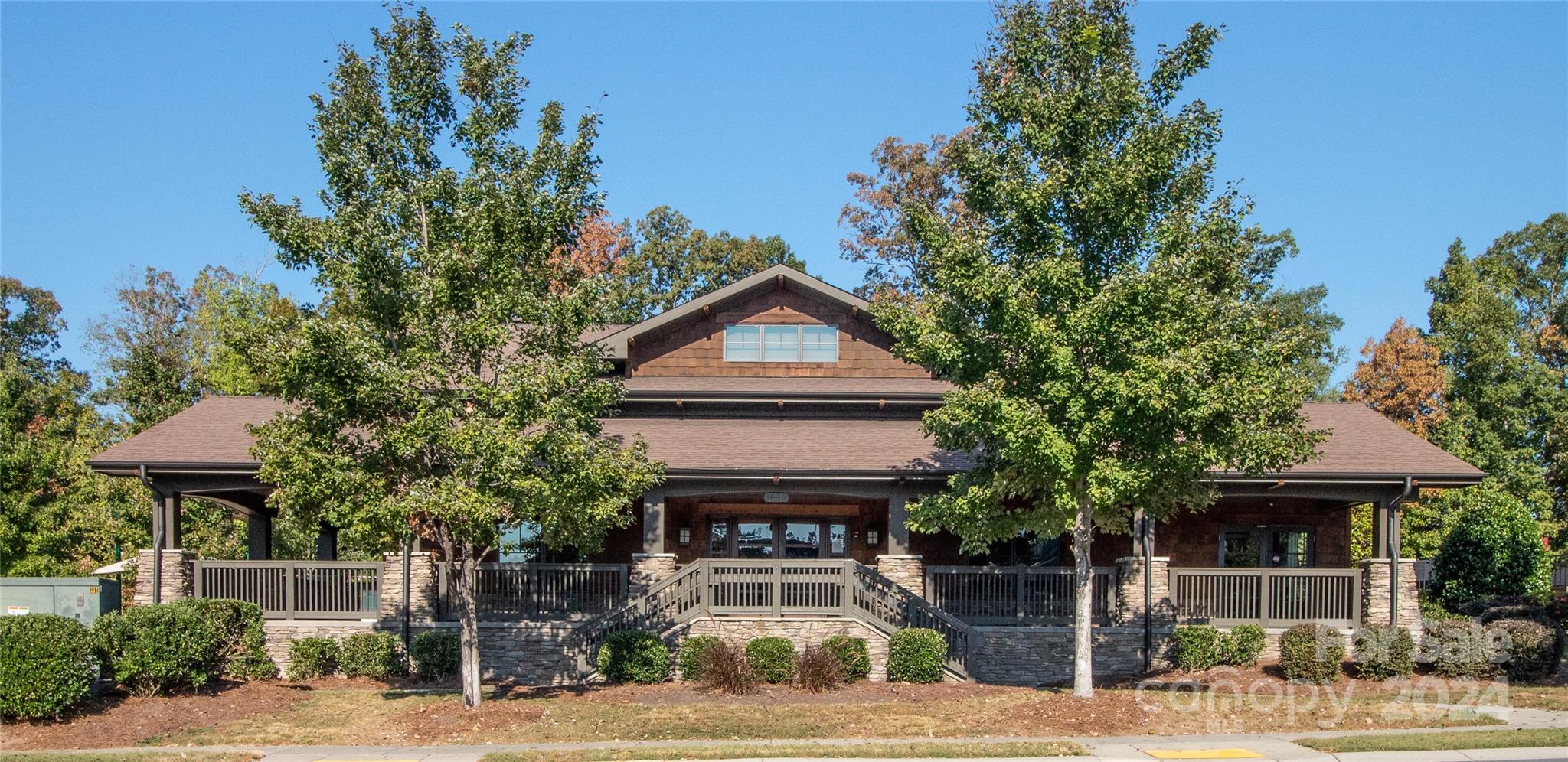 Lake Ridge - Residential