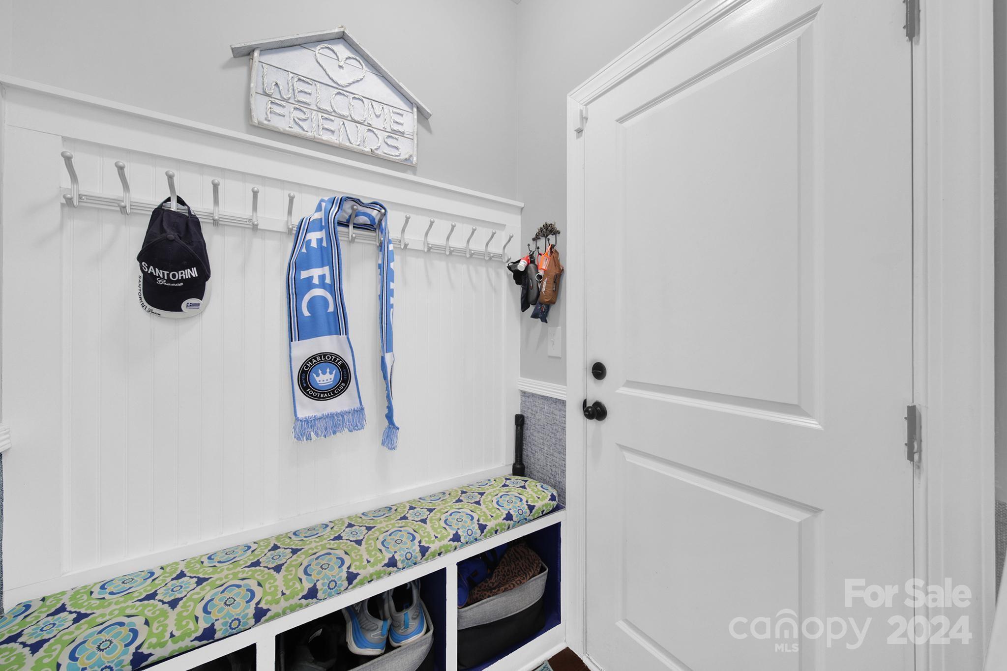 Lake Ridge - Residential