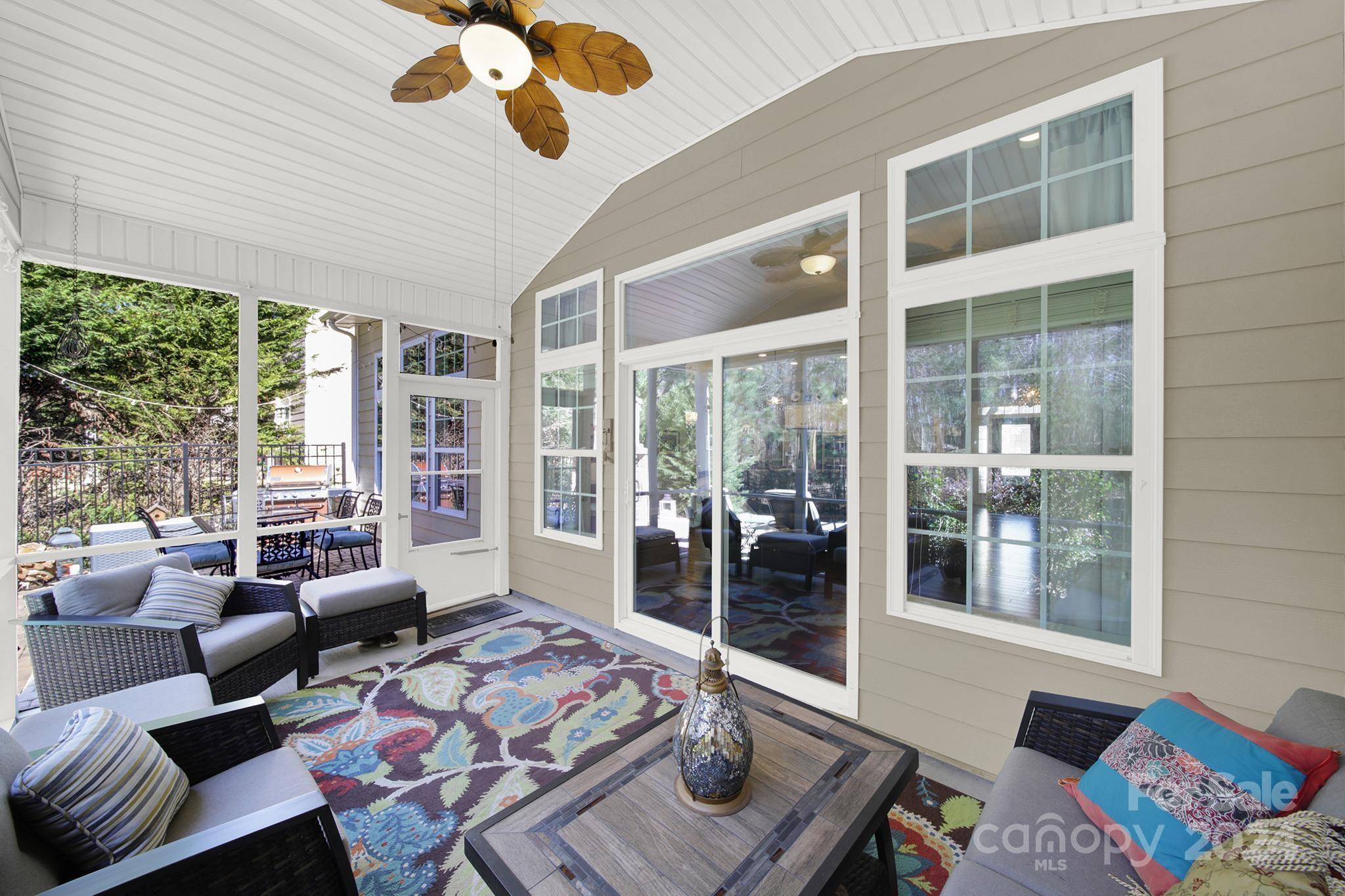 Lake Ridge - Residential