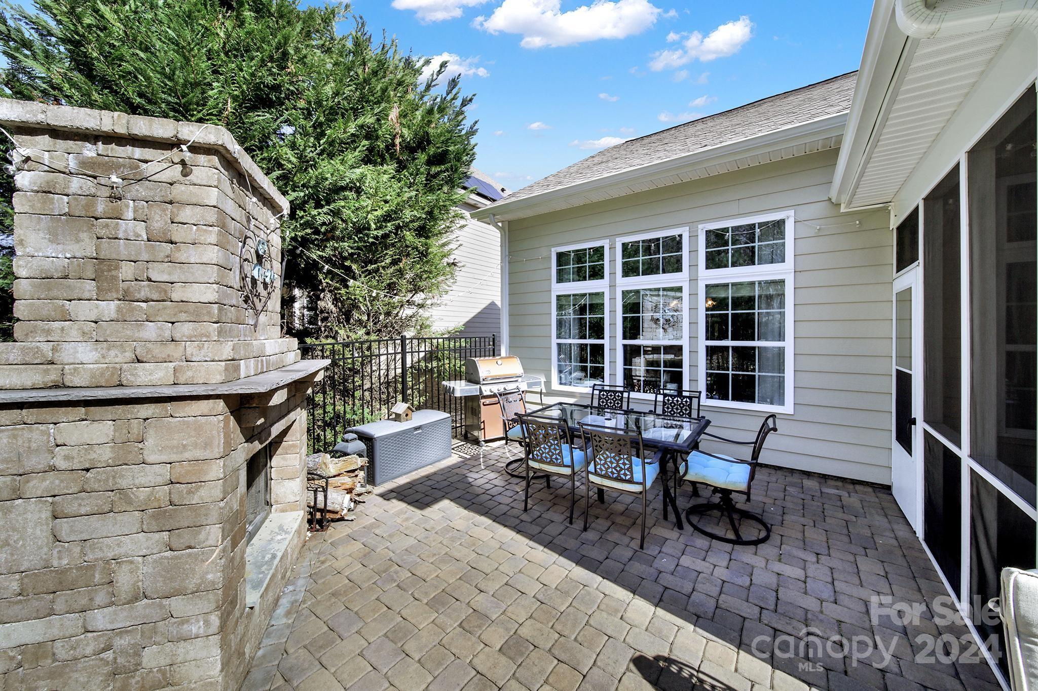 Lake Ridge - Residential