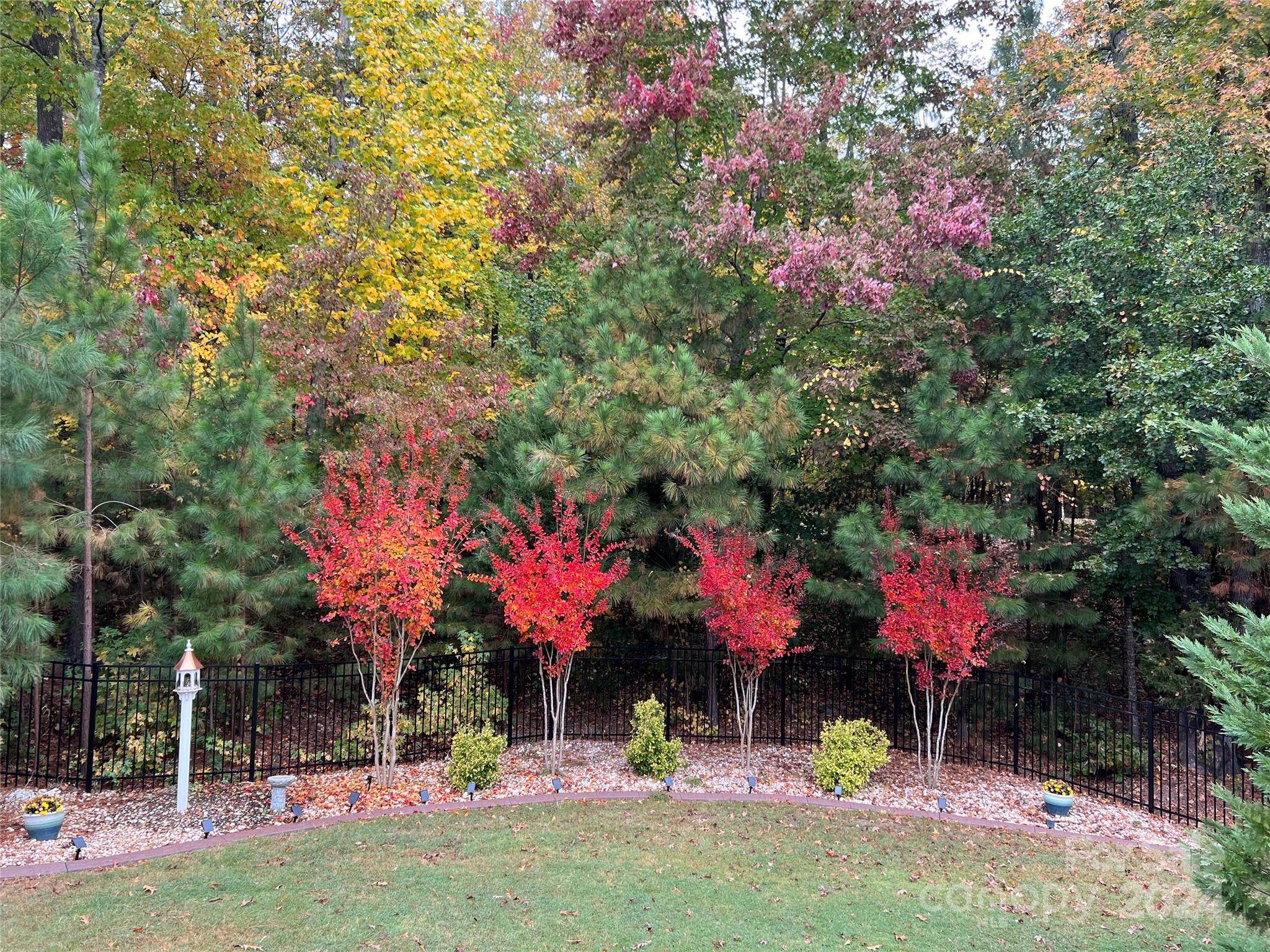 Lake Ridge - Residential